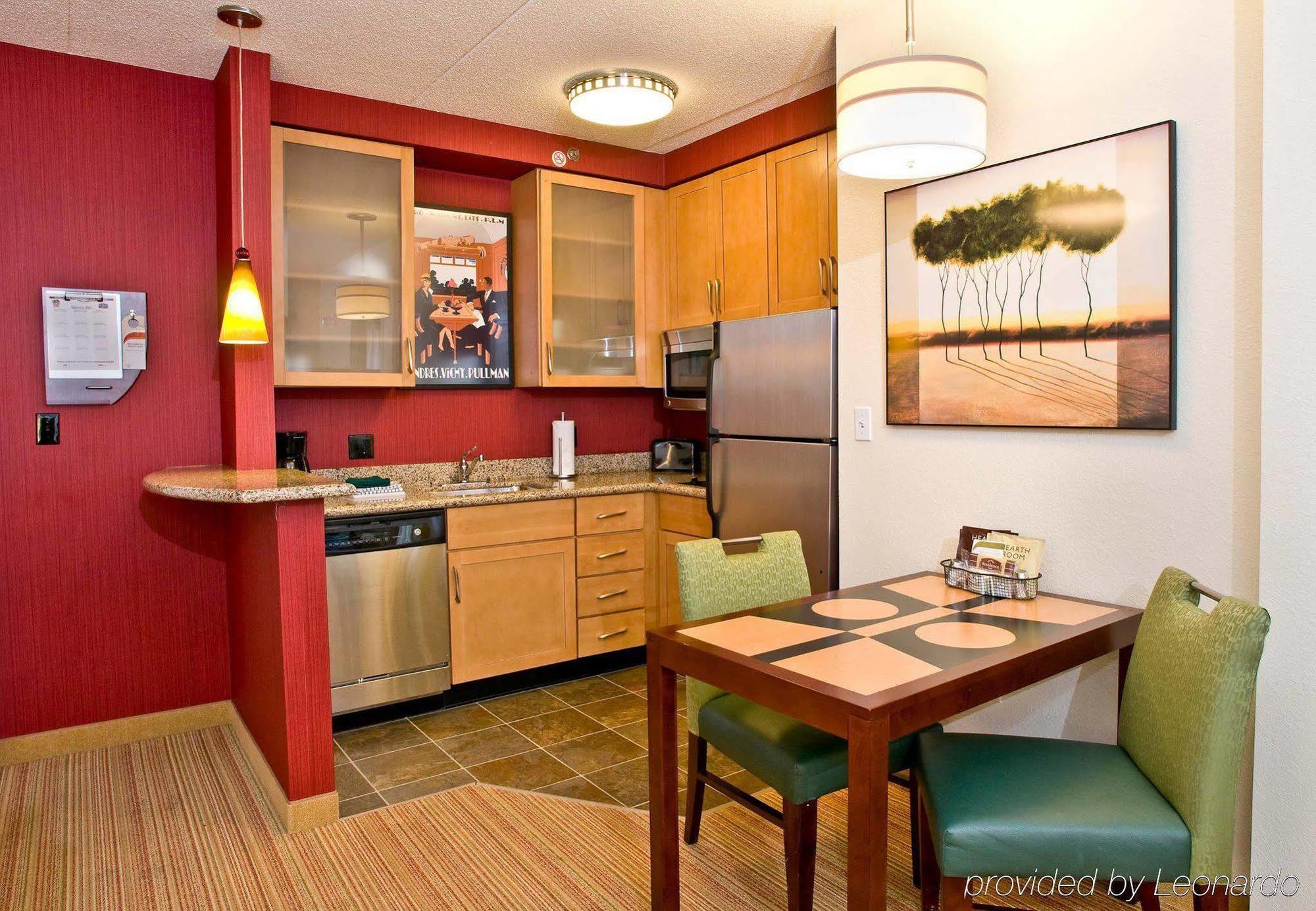 Residence Inn Cincinnati North West Chester Room photo